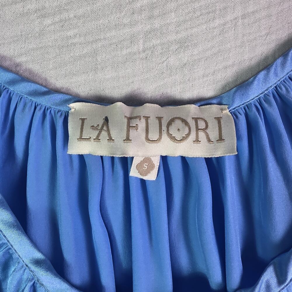 La Fuori 100% Vegetarian Silk Blouse Small – Monochrome Blue – Made in India - Picture 3 of 5